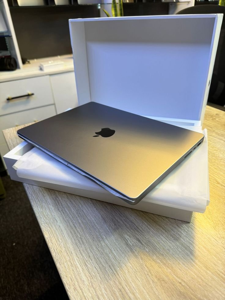 Macbook Repair in Indore, macbook service indore, macbook reapir near me, macbook reapir shop near me, best macbook repair indore, macbook screen repair, macbook water damage repair, macbook Air Repair, macbook pro