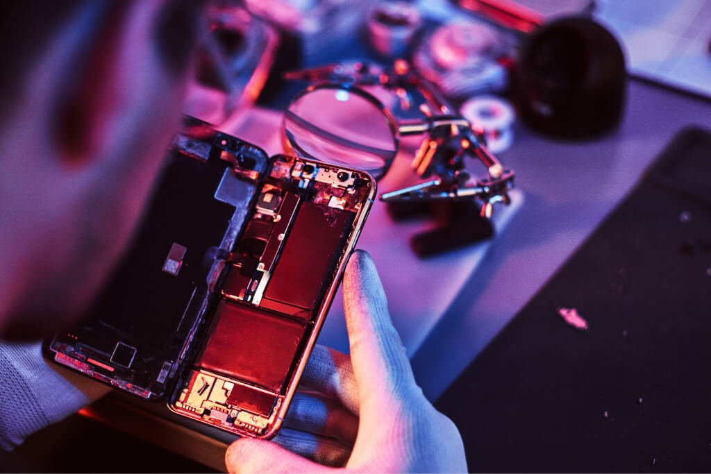 iphone Repair in indore, iphone repair near me, iphone repair shop, Best iphone repair indore, iphone repair cost, iphone screen replacement, battery replacements, iPhone Motherboard Repair